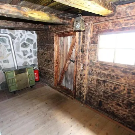 Chalet Almhuette Unterhofer *