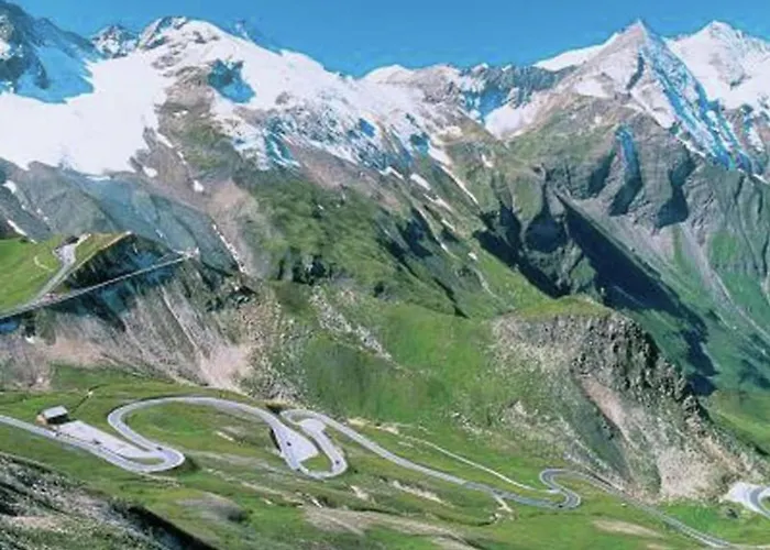 Almhuette Unterhofer בקתה *